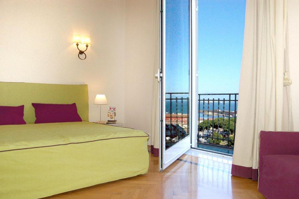 Residence Gli Angioini Srl Napoli Eksteriør billede