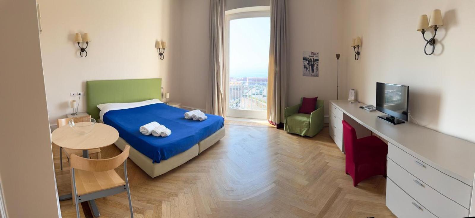 Residence Gli Angioini Srl Napoli Eksteriør billede
